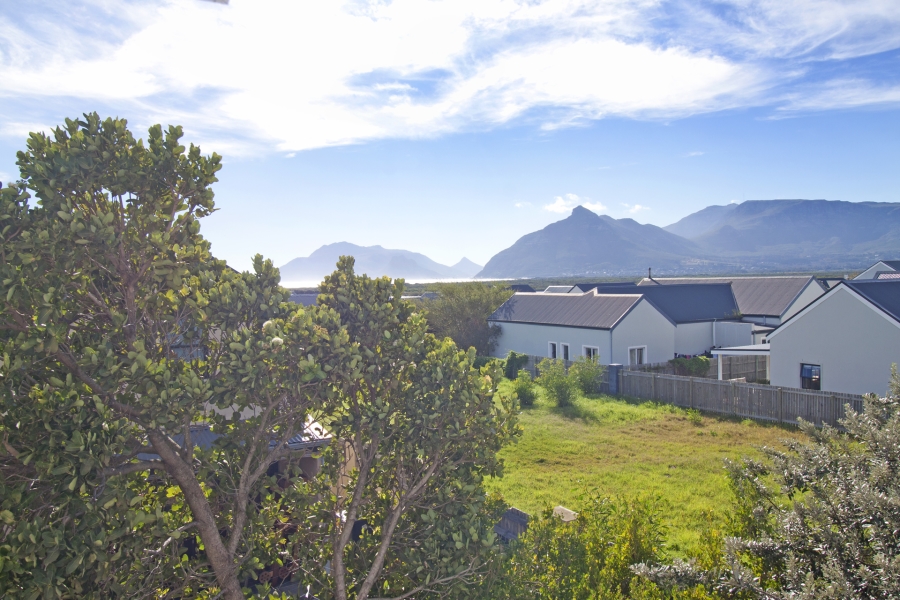 3 Bedroom Property for Sale in Bluewater Estate Western Cape